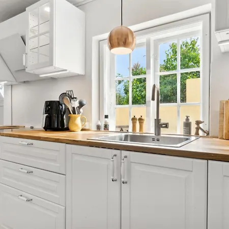 Ode - 100m From The Sea By Interhome Feriehus
